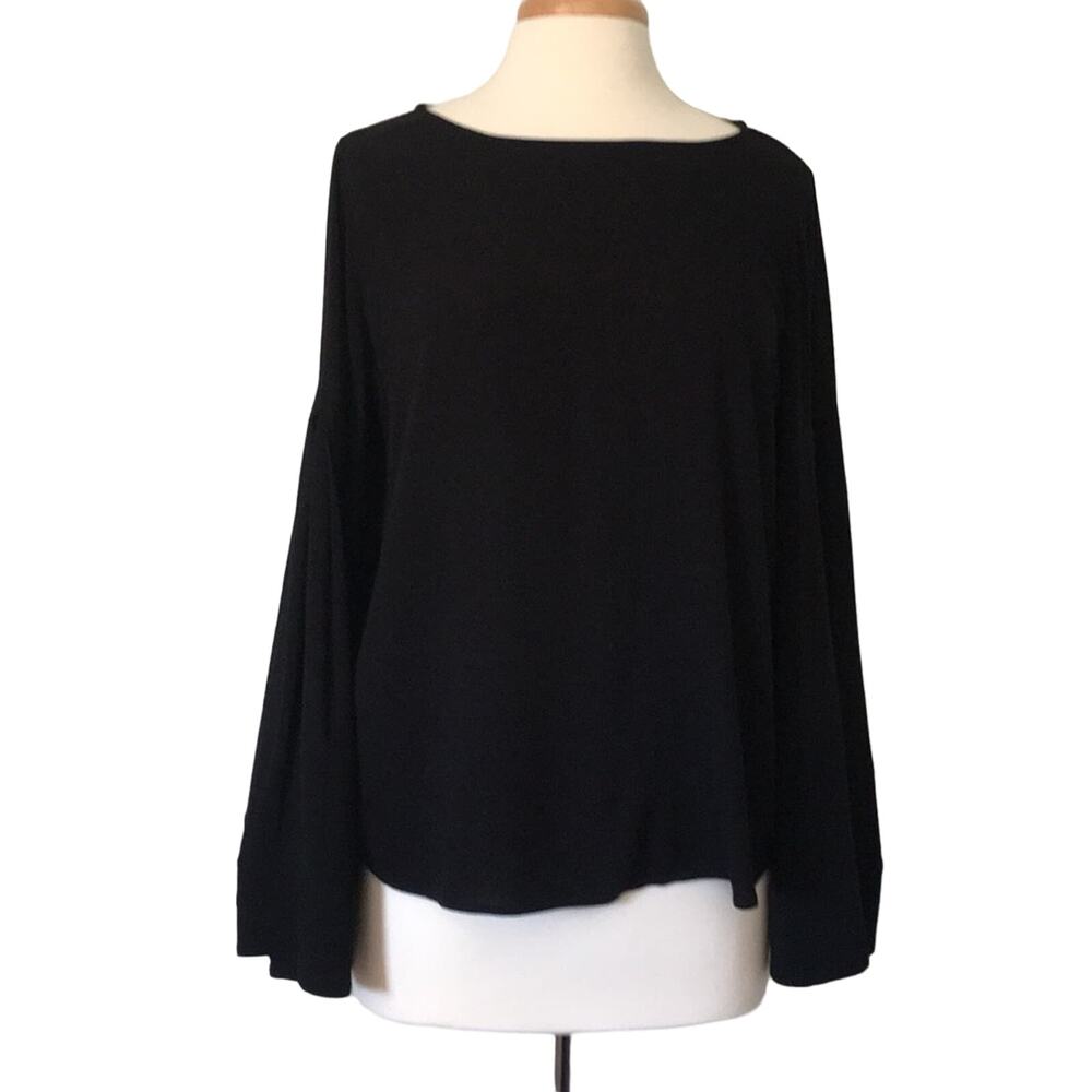 RO & DE black long sleeve pleated bell sleeve crewneck top medium